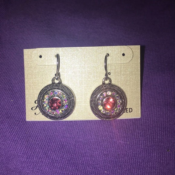 Gorgeous Pink & multi color earrings NWT - Picture 3 of 7